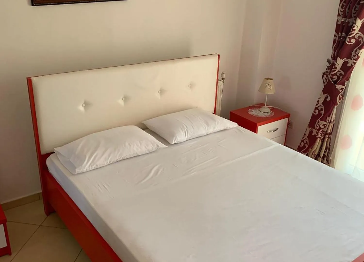 A 3-Floor Building With 4 Bedroom Near Beach Fier